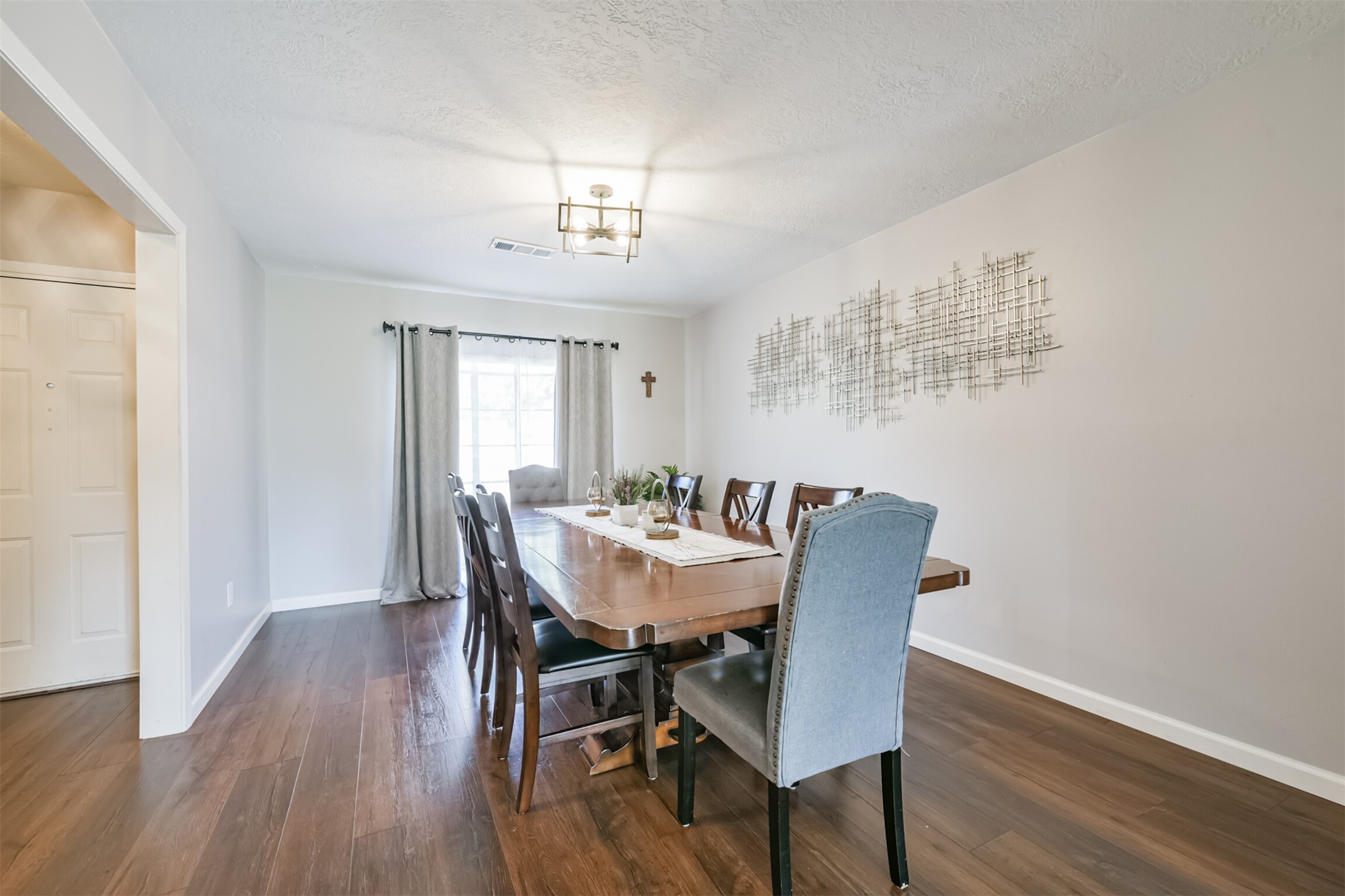 1110 Buoy Road Houston, TX 77062 - Photo 7 of 30