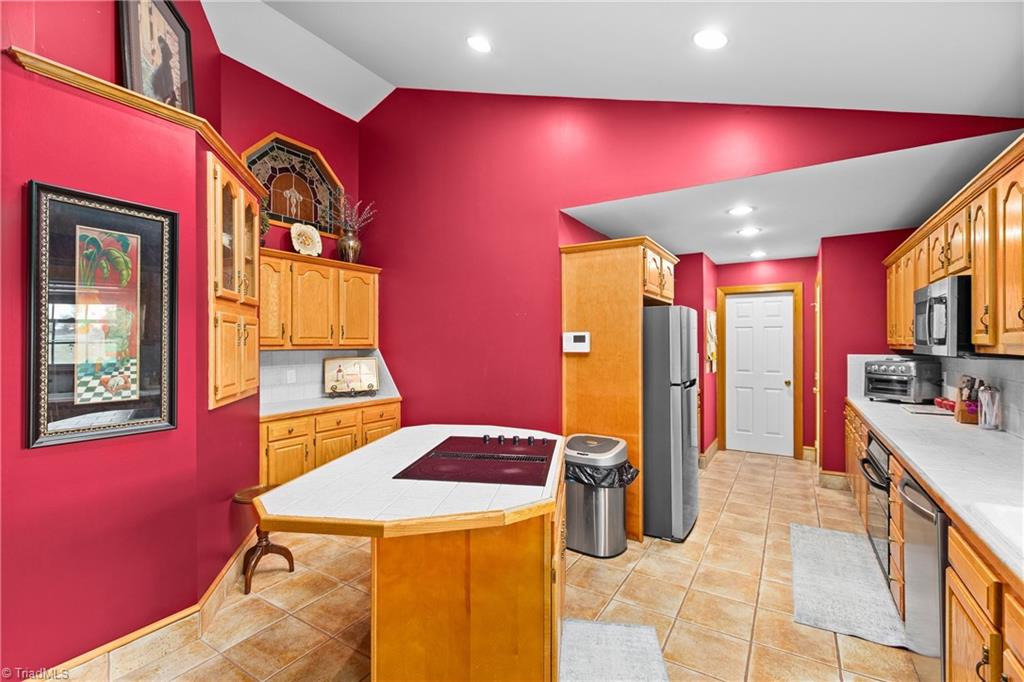 128 Meadowview Road Mocksville, NC 27028 - Photo 14 of 37
