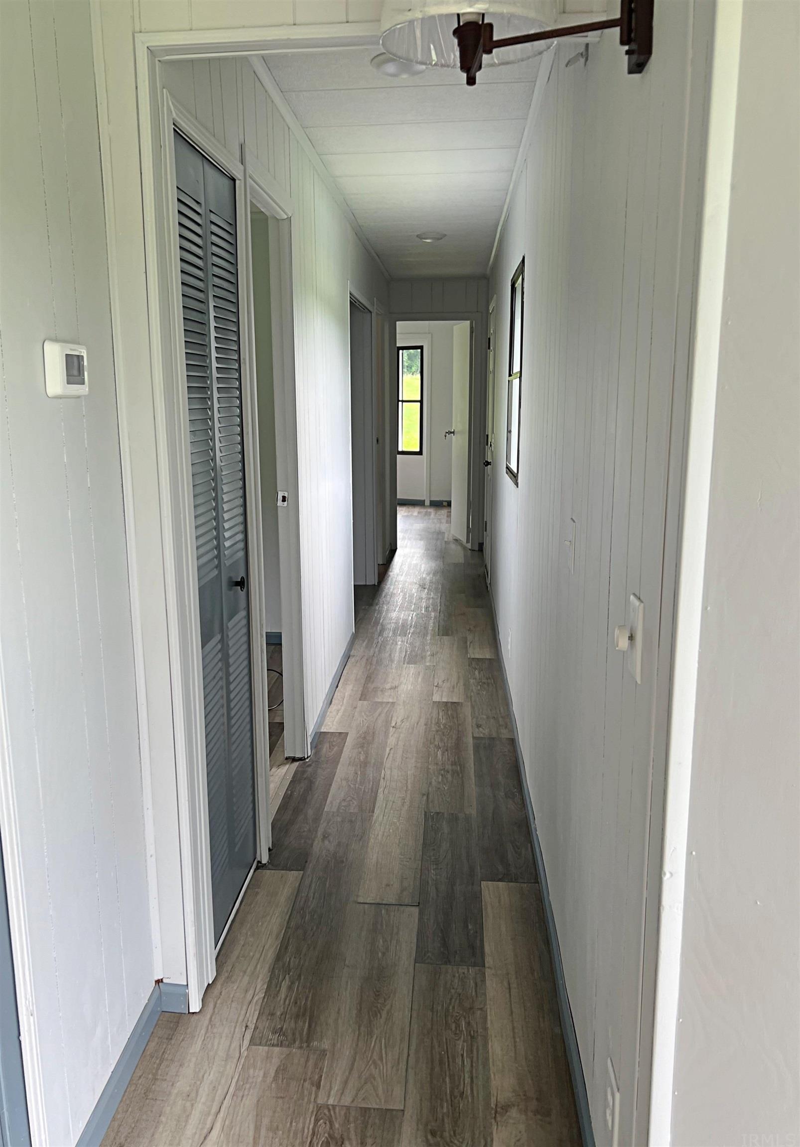 4692 South Black Ankle Road Bloomfield, IN 47424 - Photo 6 of 16 Gallery Image 6