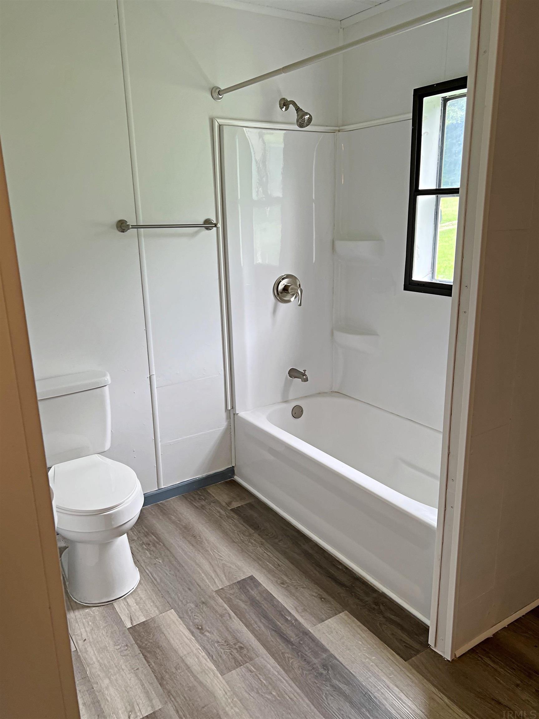4692 South Black Ankle Road Bloomfield, IN 47424 - Photo 10 of 16 Gallery Image 10