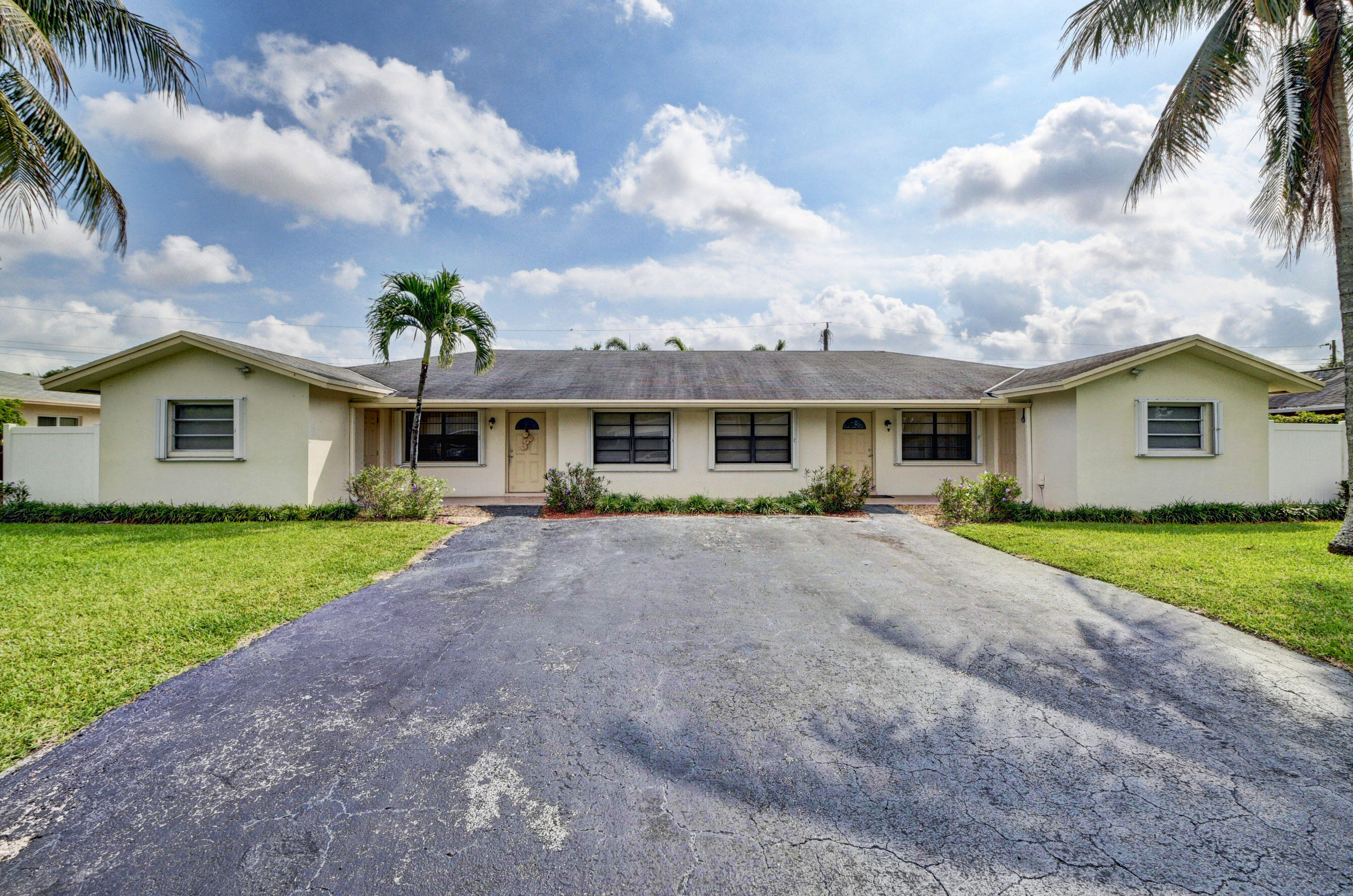 420 West Conference Drive Boca Raton, FL 33486 - Photo 1 of 6 DSC_8285_6_7_8_9