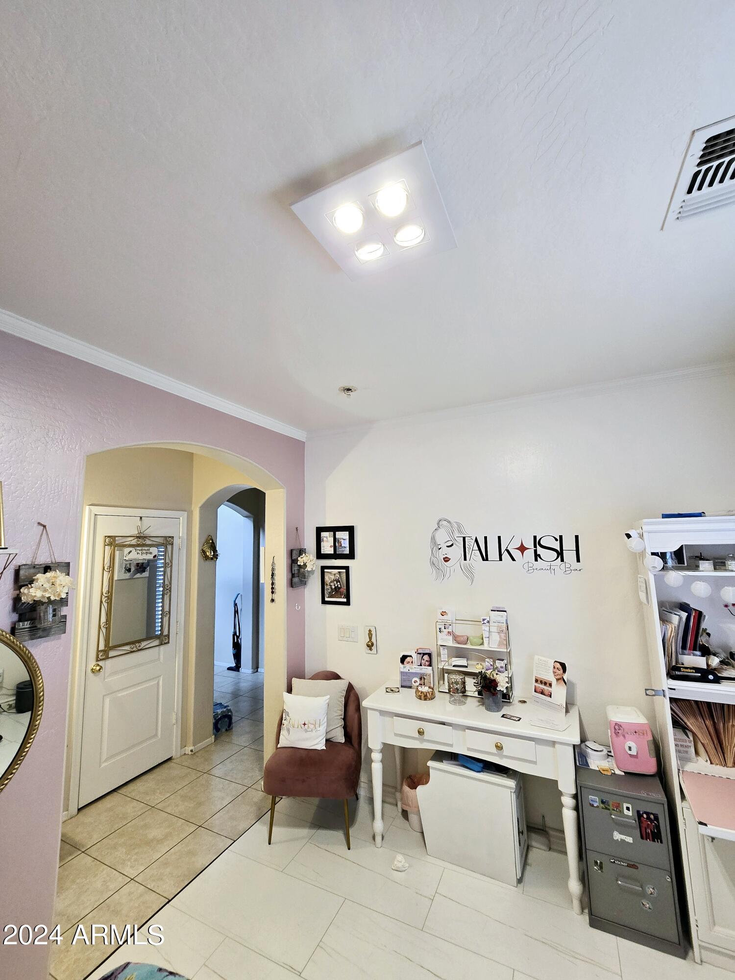 14262 West Calavar Road Surprise, AZ 85379 - Photo 14 of 20 1000000757