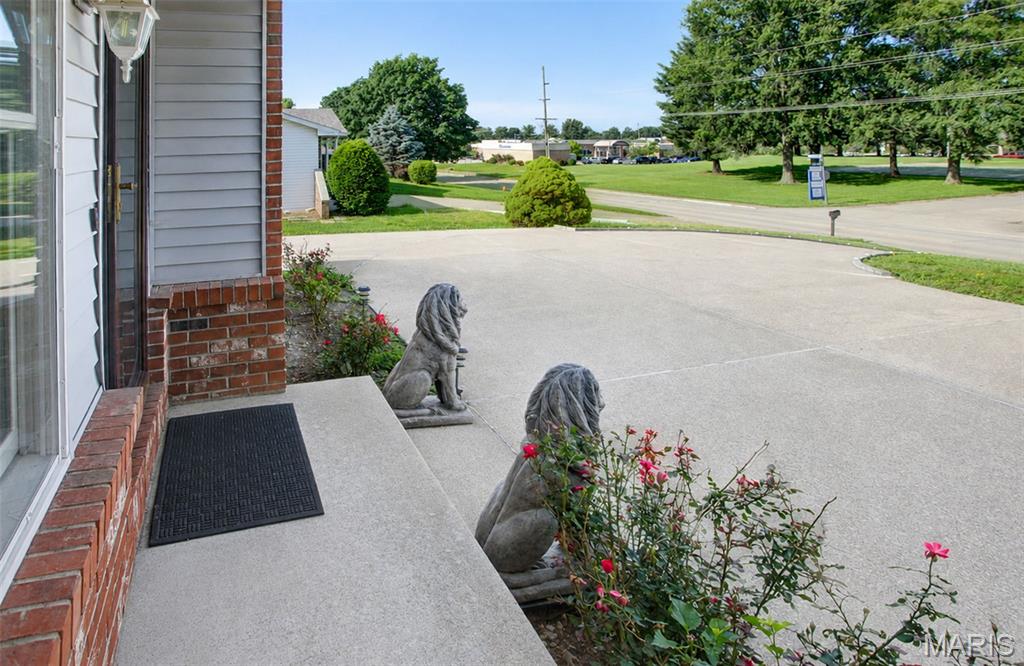 297 Maple Summit Road Jerseyville, IL 62052 - Photo 20 of 79