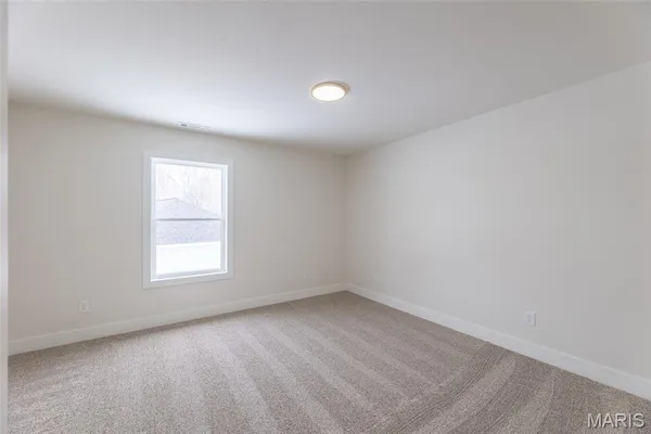 $369,000 | 269 Berkshire Drive, Poplar Bluff, MO 63901