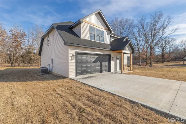 $369,000 | 269 Berkshire Drive, Poplar Bluff, MO 63901