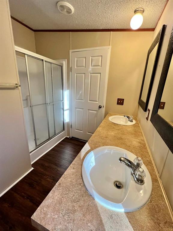 1085 Highland Circle Springtown, TX 76082 - Photo 14 of 29