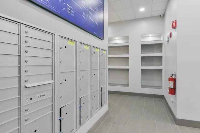 $1,695 | 585 Essex Street, Unit 217, Lynn, MA 01901