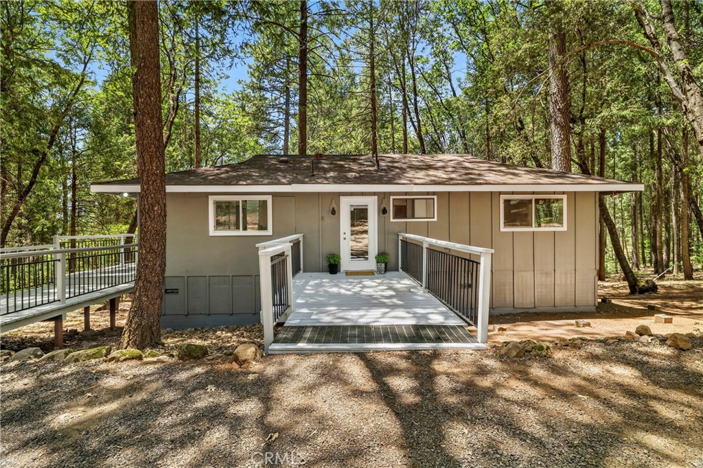 5082 Pine Way Forest Ranch, CA 95942 - Photo 3 of 58