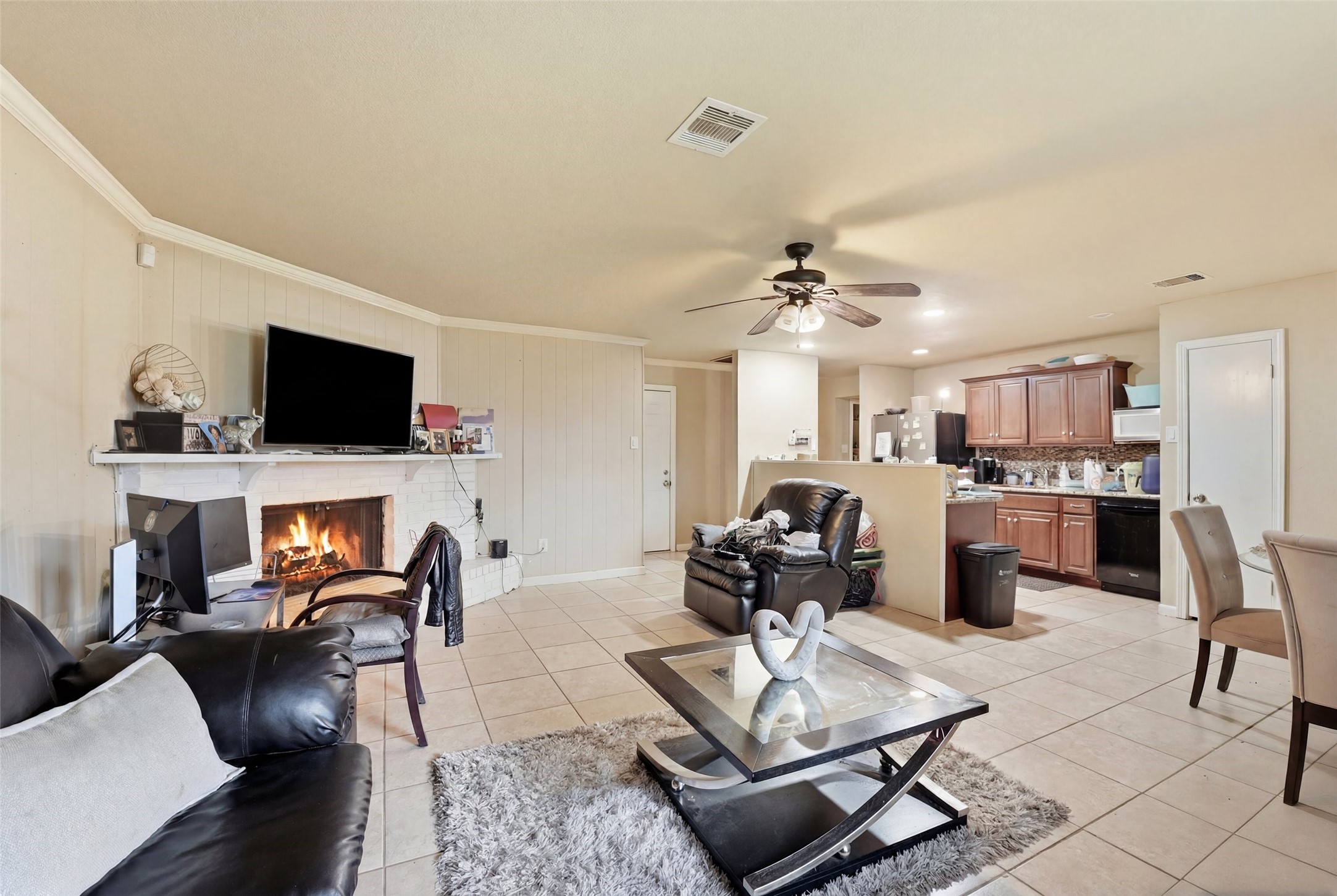 4850 Raven Ridge Drive Houston, TX 77053 - Photo 9 of 23