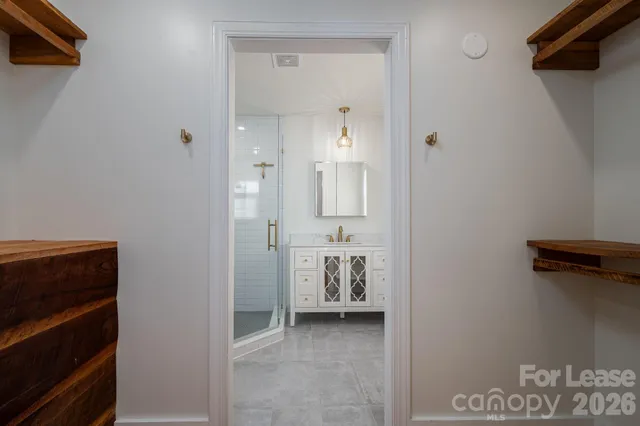 $3,295 | 1417 Havencrest Drive, Charlotte, NC 28211