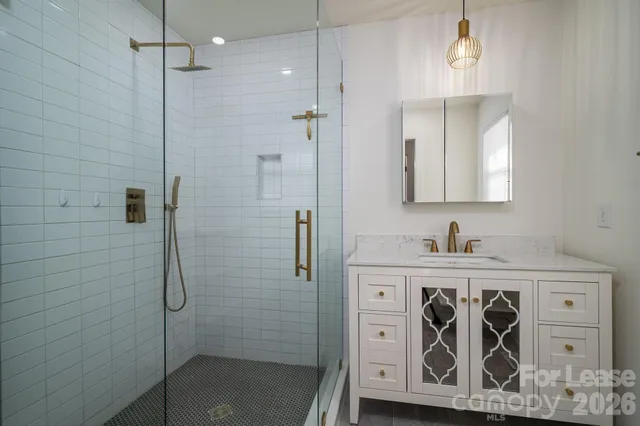 $3,295 | 1417 Havencrest Drive, Charlotte, NC 28211