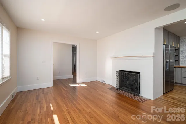 $3,295 | 1417 Havencrest Drive, Charlotte, NC 28211