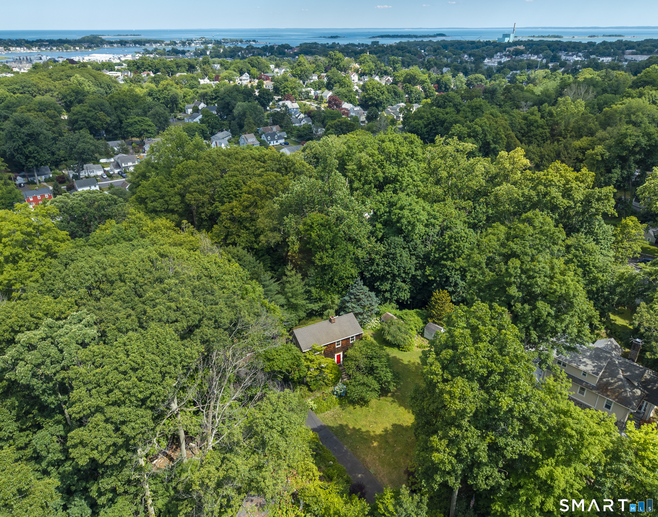 8 Oakledge Circle Norwalk, CT 06854 - Photo 20 of 23 Gallery Image 20