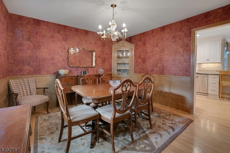 16 Rockledge Road Montville, NJ 07045 - Photo 9 of 32 Gallery Image 9