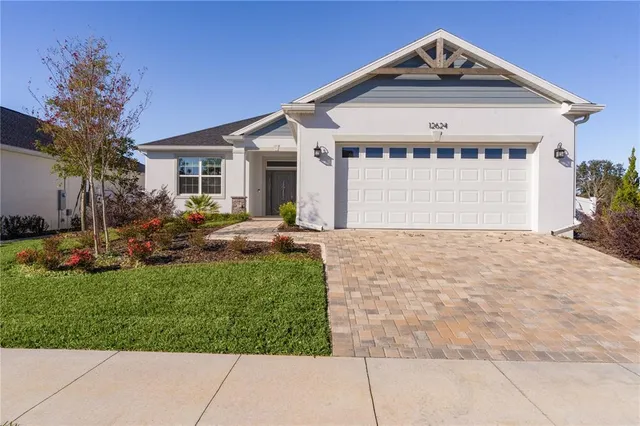 $435,000 | 12624 Northeast 49th Drive, Oxford, FL 34484
