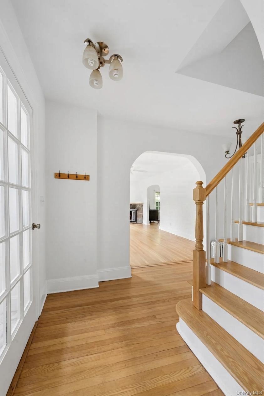 17 Old Orchard Road New Rochelle, NY 10804 - Photo 3 of 32 a view of entryway and hall with wooden floor