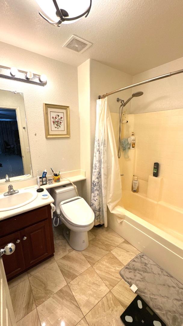 8649 Red Clover Way Elk Grove, CA 95624 - Photo 30 of 37