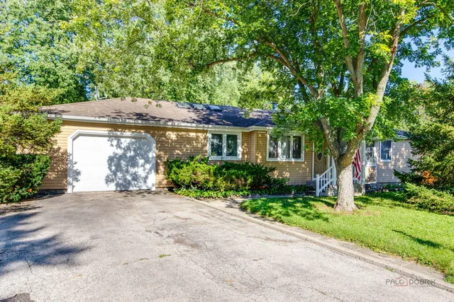 $475,000 | 20831 Maple Court, Deerfield, IL 60015