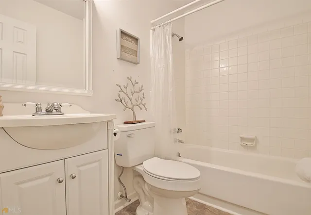 $2,400 | 72 Cobblestone Creek, Peachtree City, GA 30269