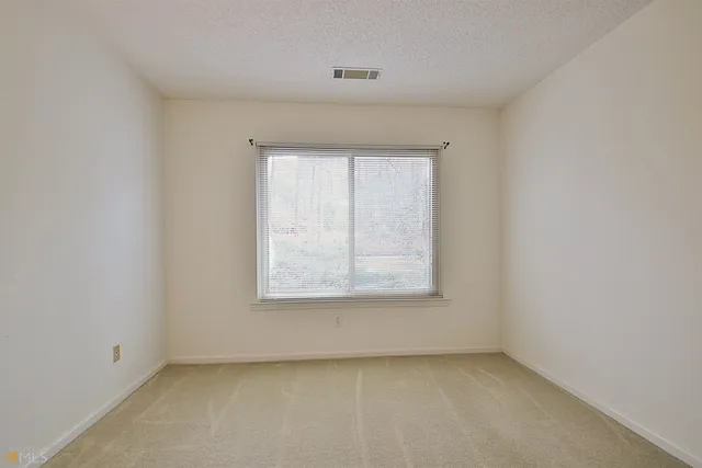 $2,400 | 72 Cobblestone Creek, Peachtree City, GA 30269