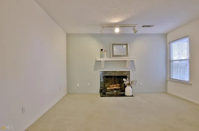 $2,400 | 72 Cobblestone Creek, Peachtree City, GA 30269