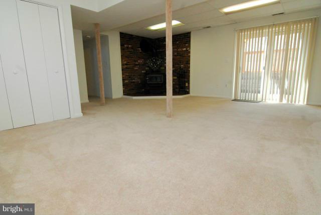 8201 Joshua Court Laurel, MD 20708 - Photo 17 of 30 Family Room