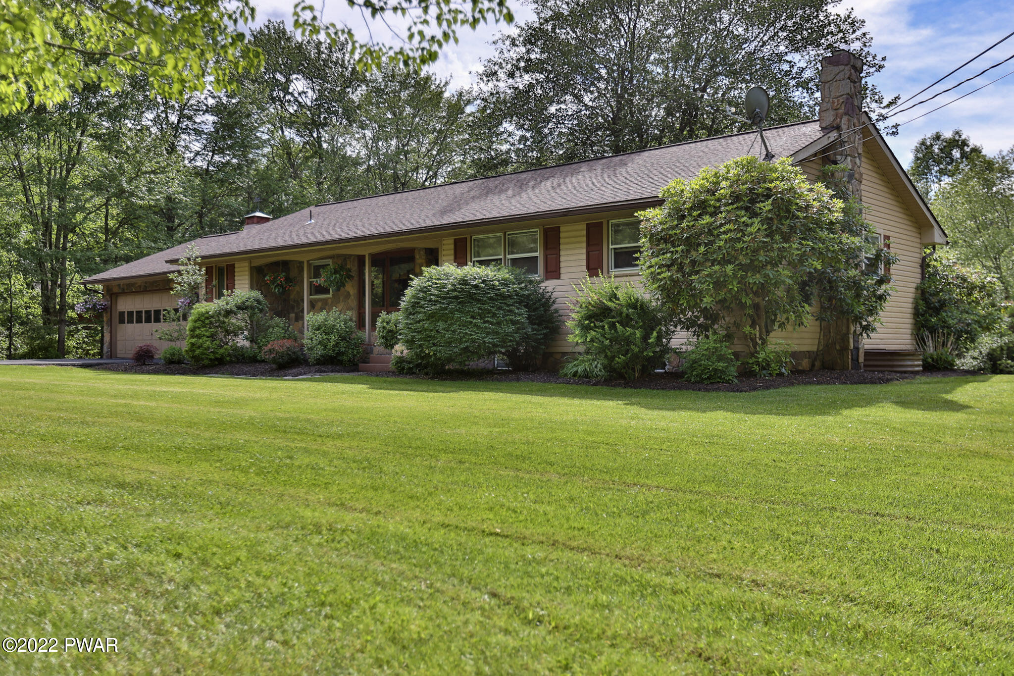 109 Mud Pond Road Shohola, PA 18458 - Photo 3 of 32