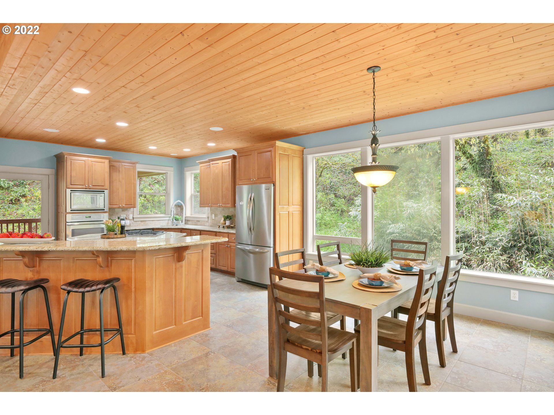 4350 Southwest Halcyon Road Tualatin, OR 97062 - Photo 9 of 32 Gallery Image 9