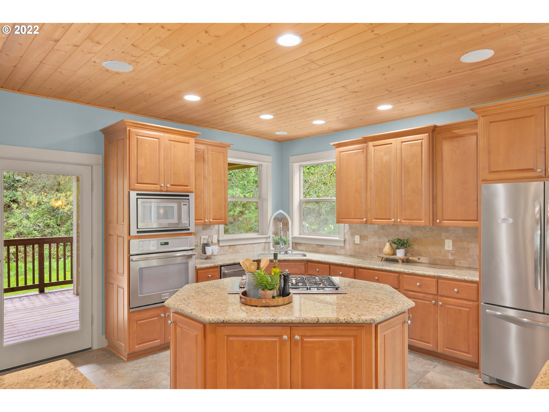 4350 Southwest Halcyon Road Tualatin, OR 97062 - Photo 10 of 32 Gallery Image 10