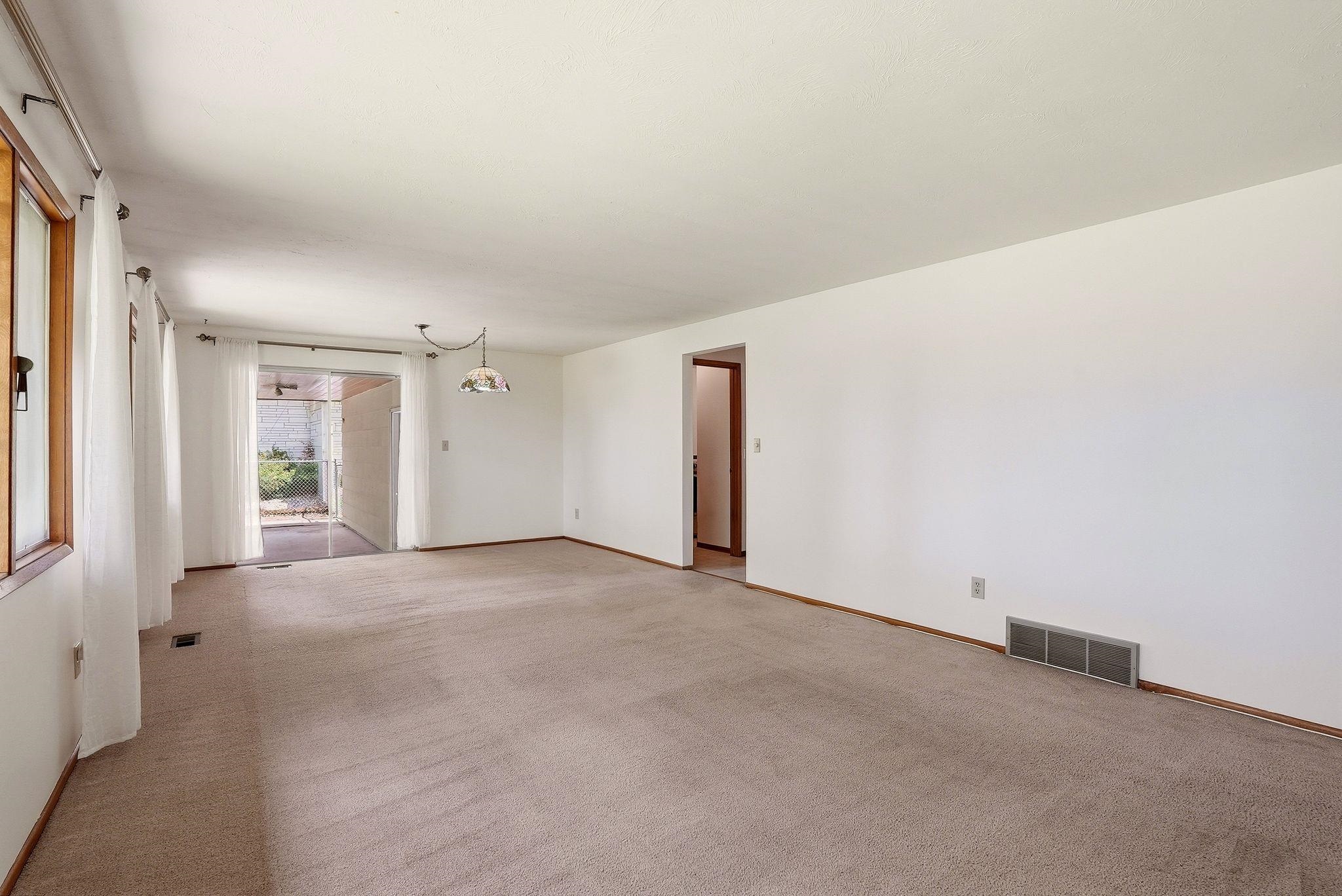 208 West Cascade Way Spokane, WA 99208 - Photo 12 of 50