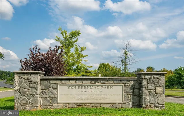 $4,199 | 456 Ferdinand Day Drive, Alexandria, VA 22304