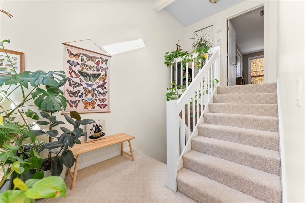 112 Ridgefield Circle, Unit B Clinton, MA 01510 - Photo 13 of 37