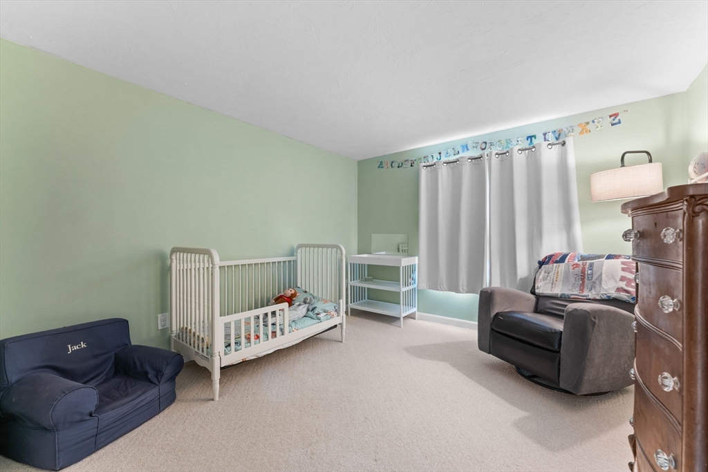 112 Ridgefield Circle, Unit B Clinton, MA 01510 - Photo 20 of 37