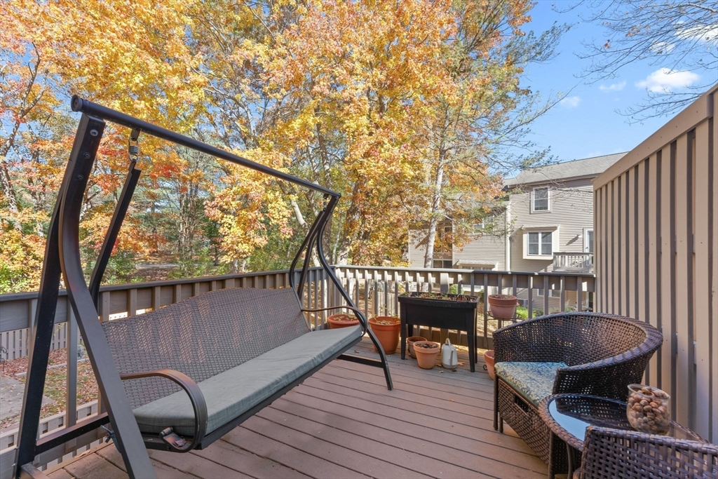 112 Ridgefield Circle, Unit B Clinton, MA 01510 - Photo 28 of 37