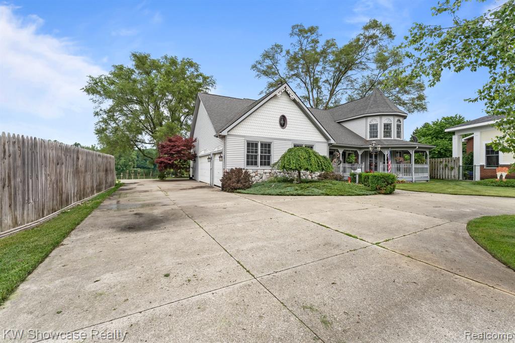 6476 Andersonville Road Waterford, MI 48346 - Photo 50 of 55