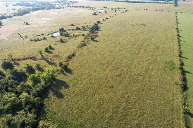 $250,000 | H Avenue, White City, KS 66872