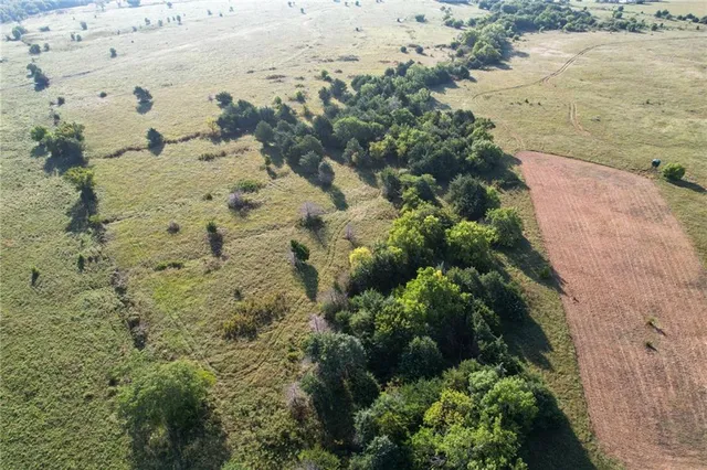 $250,000 | H Avenue, White City, KS 66872