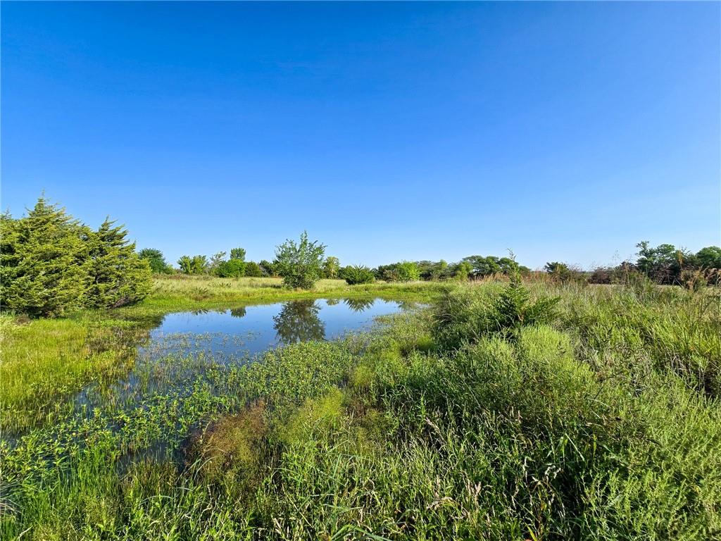 H Avenue White City, KS 66872 - Photo 4 of 48