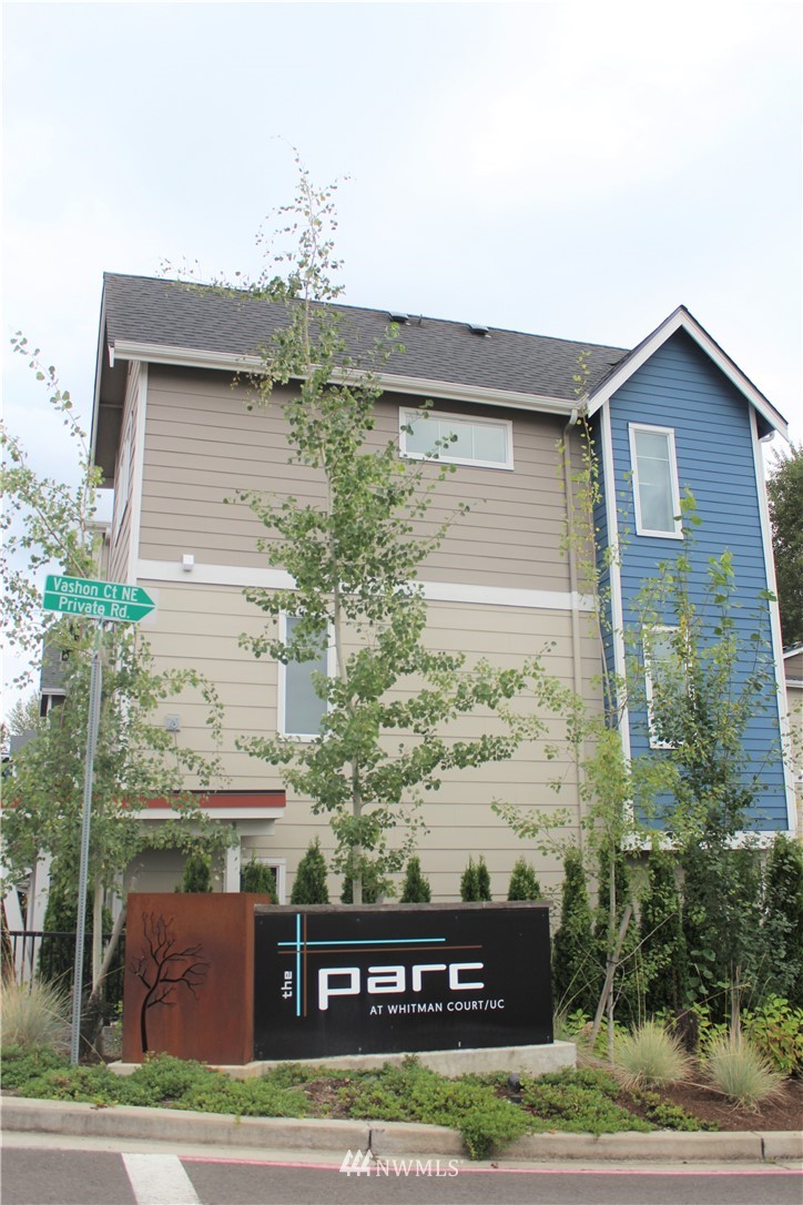 351 Vashon Court Northeast Renton, WA 98059 - Photo 19 of 19 Gallery Image 19