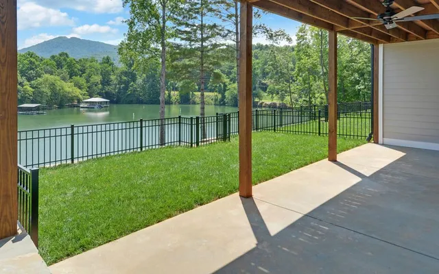 $995,000 | 776 North Main Street, Hiawassee, GA 30546