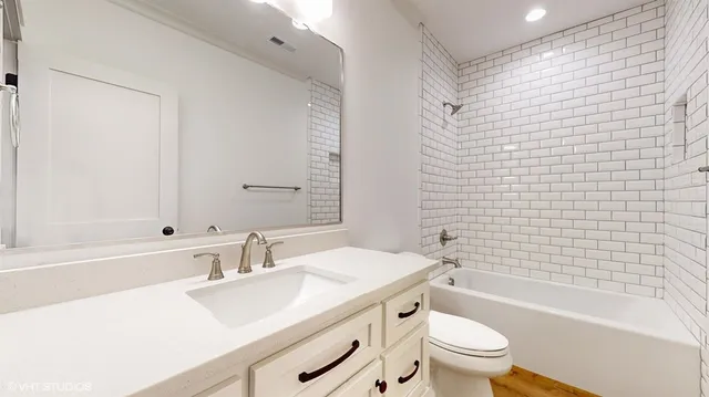 $995,000 | 776 North Main Street, Hiawassee, GA 30546