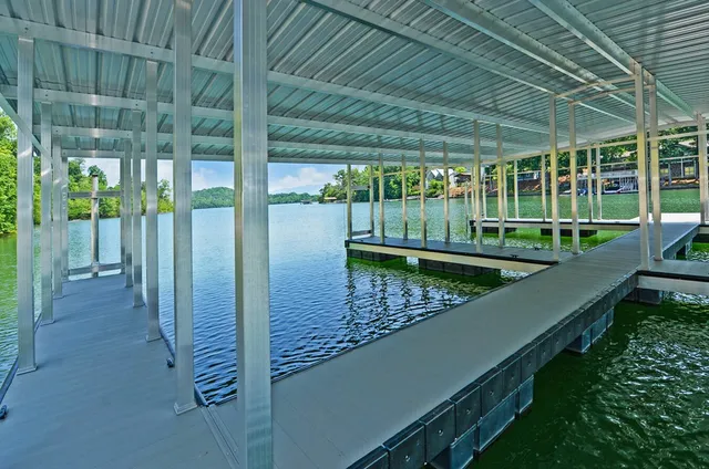 $995,000 | 776 North Main Street, Hiawassee, GA 30546