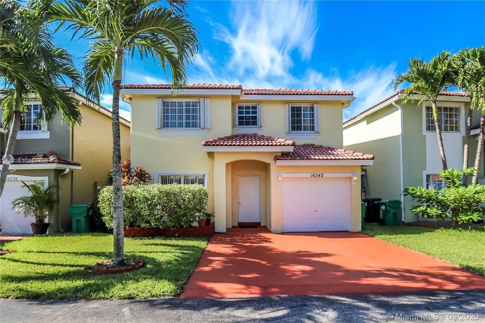 16242 Southwest 100th Terrace Miami, FL 33196 - Photo 1 of 32