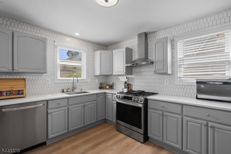 10 Arcadia Place Union, NJ 07088 - Photo 11 of 34