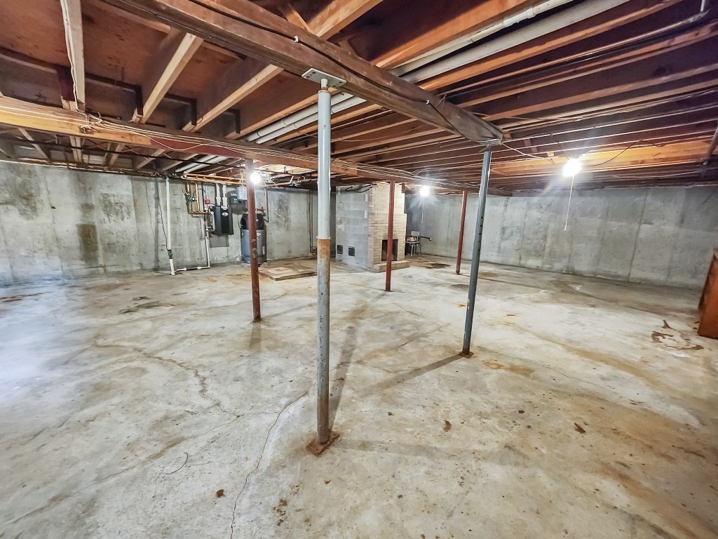 415 Chase Road Dartmouth, MA 02747 - Photo 30 of 34