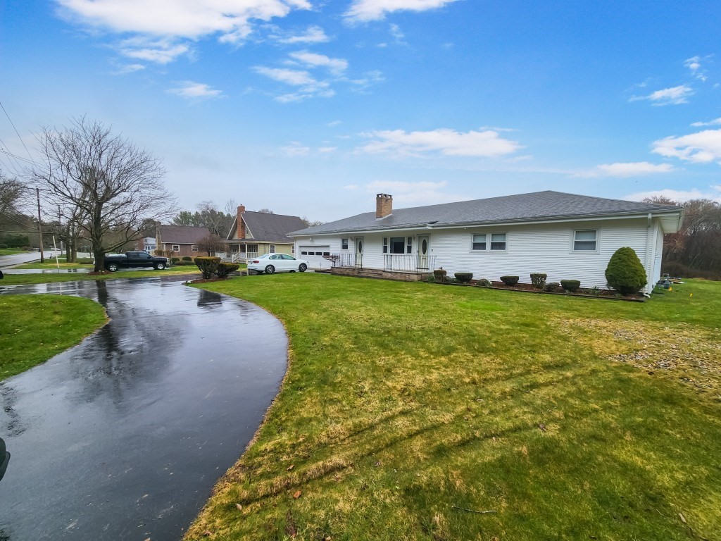 415 Chase Road Dartmouth, MA 02747 - Photo 31 of 34