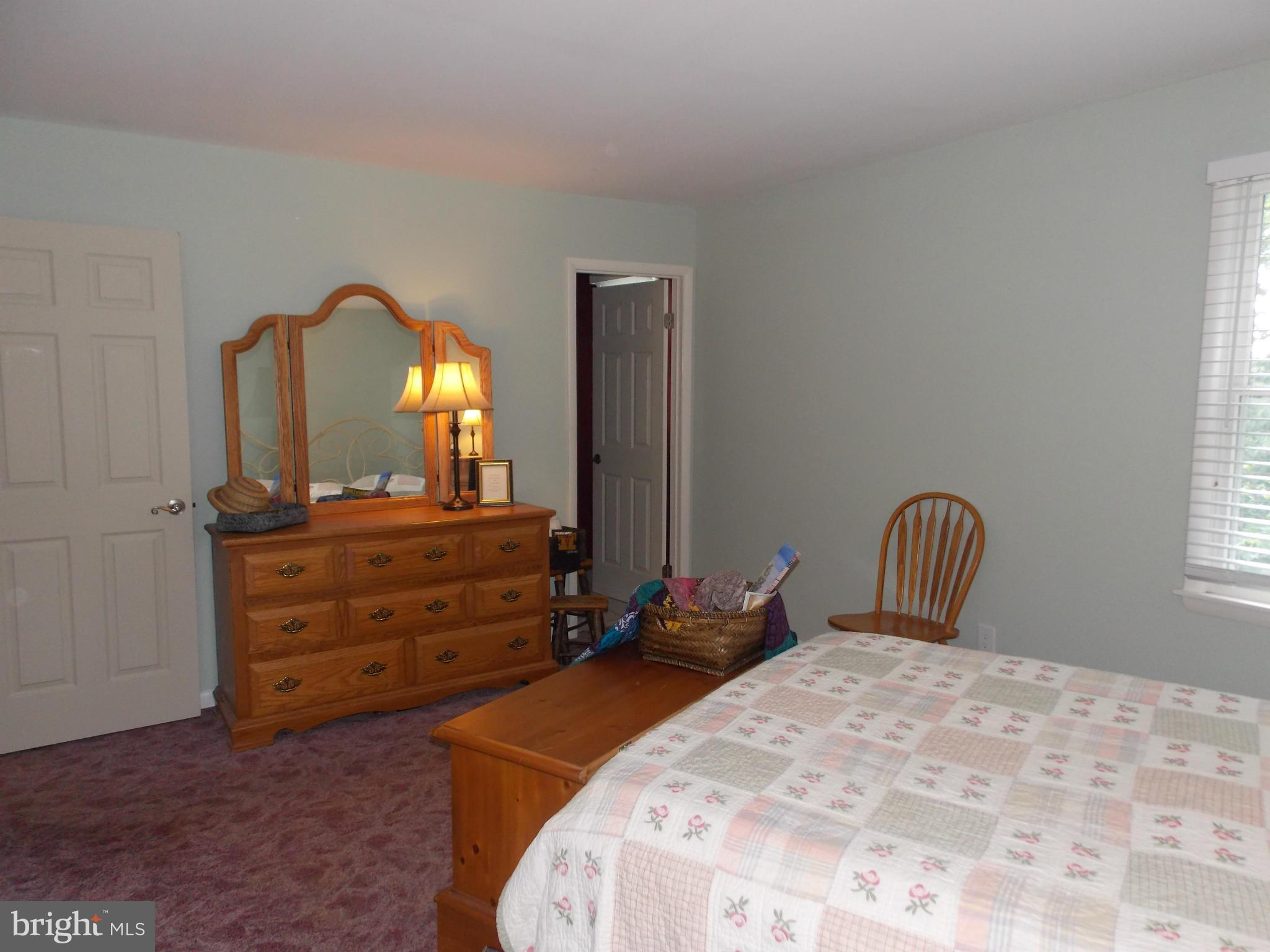 10 Ridgeview Drive Westminster, MD 21157 - Photo 13 of 17 Bath (Master)
