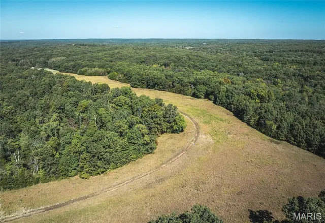 $619,700 | 5225 Engledow Road, De Soto, MO 63020