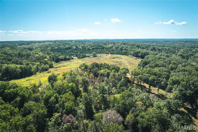 $619,700 | 5225 Engledow Road, De Soto, MO 63020