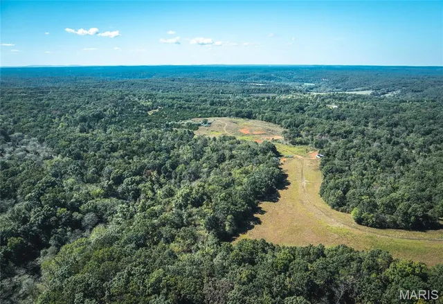 $619,700 | 5225 Engledow Road, De Soto, MO 63020